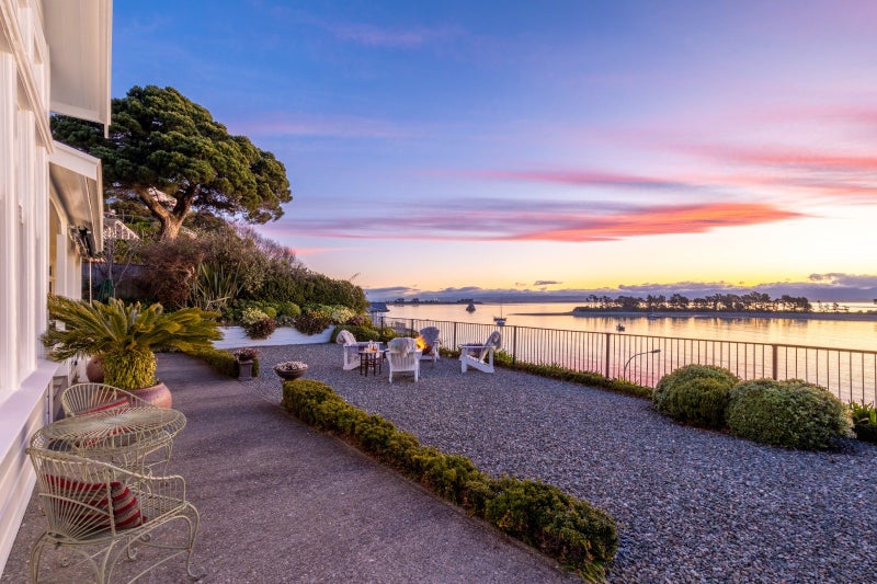 8 Victoria Road, Stepneyville, Nelson - Carousel 2