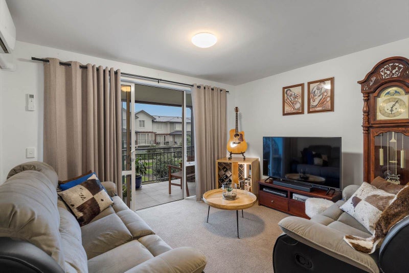 6/25 Opito Way, East Tamaki, Auckland - Carousel 1