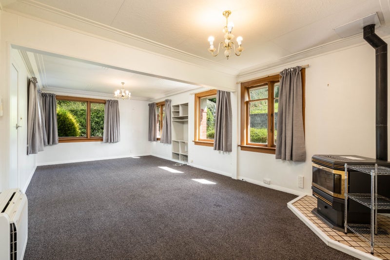70 Lynn Street, Wakari, Dunedin - Carousel 2