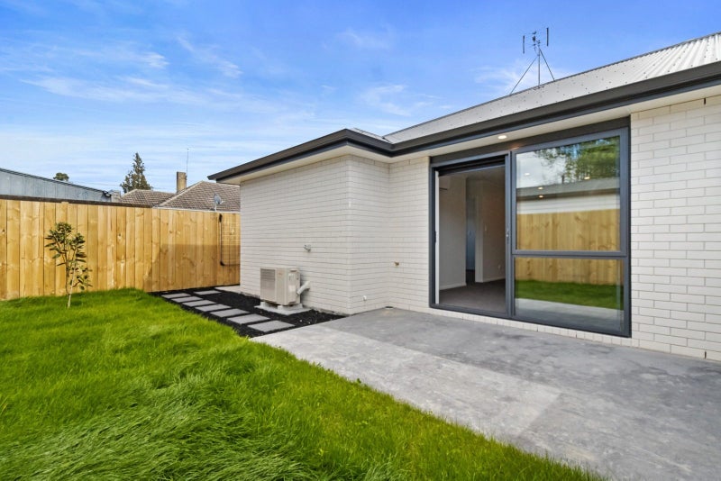 4/74 Marshall Street, Fairfield, Hamilton - Carousel 13