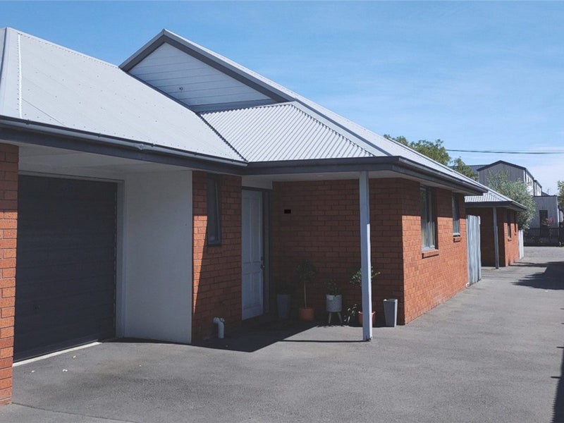 2/44 Canon Street, St Albans, Christchurch - Carousel 1