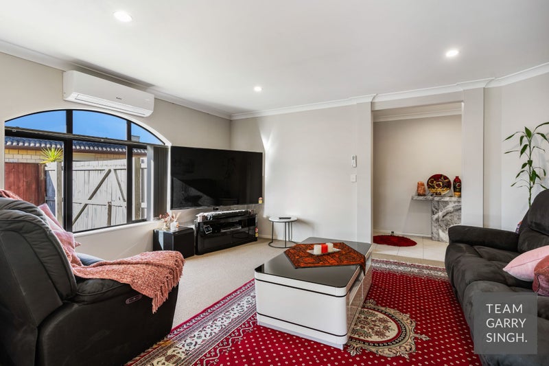 6 Blantyre Court, Wattle Downs, Auckland - Carousel 2