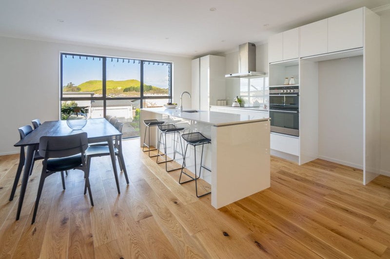 73 Barbarich Drive, Stonefields, Auckland - Carousel 2