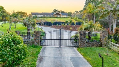 37A Mill Flat Road, Riverhead, Auckland - Carousel 1