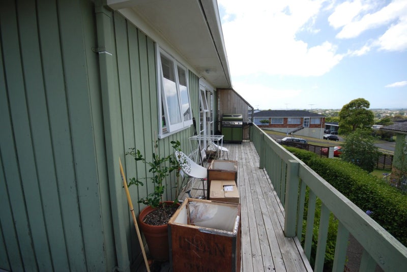 4/3 Strong Street, St Johns, Auckland - Carousel 10