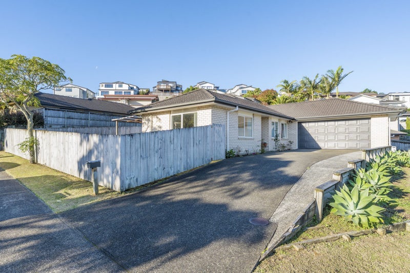 48 San Marino Drive West, Henderson, Auckland - Carousel 25