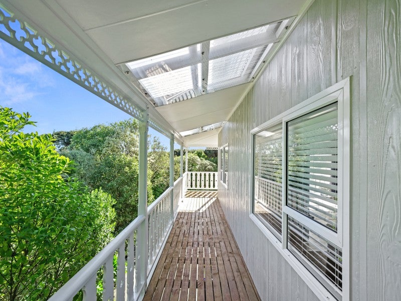 48 Kinloch Place, Papakowhai, Porirua - Carousel 2