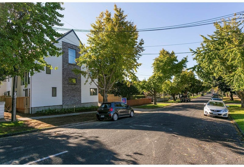 33A Beckenham Avenue, Royal Oak, Auckland - Carousel 1