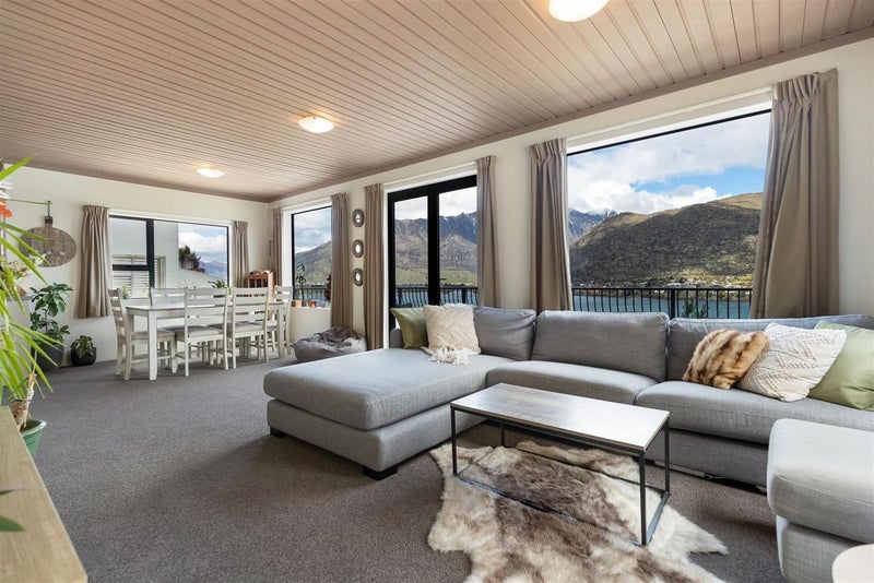10A De La Mare Place, Frankton, Queenstown - Carousel 7