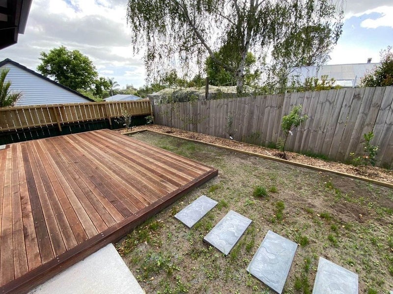 62 Woodglen Road, Glen Eden, Auckland - Carousel 26