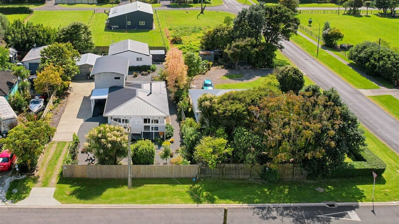 24 Wilson Street, Matata, Whakatane - Carousel 1
