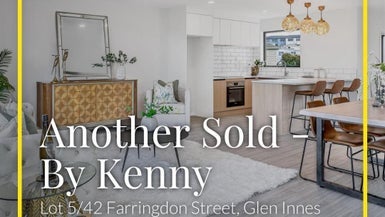 42E Farringdon Street, Glen Innes, Auckland - Carousel 1