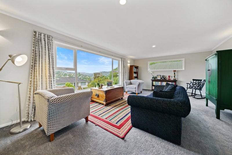 30 Amapur Drive, Khandallah, Wellington - Carousel 2