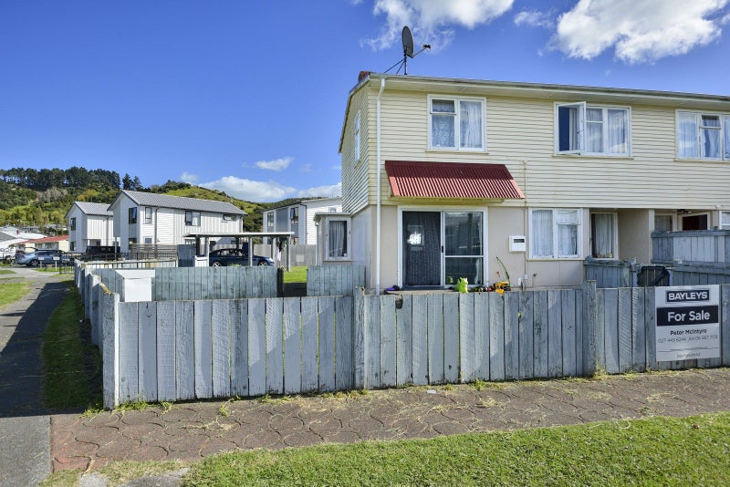 1 Oxford Street, Kaiti, Gisborne - Carousel 1