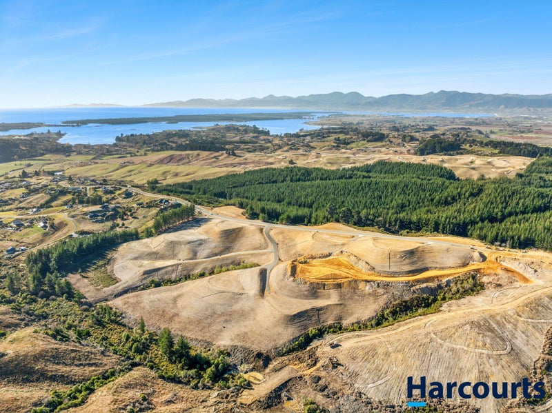 35 Eban Road, Redwood Valley - Carousel 2