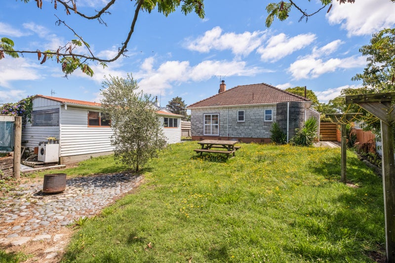 22 Centennial Crescent, Te Hapara, Gisborne - Carousel 15