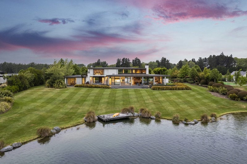 53 Harts Creek Lane, Northwood, Christchurch - Carousel 1