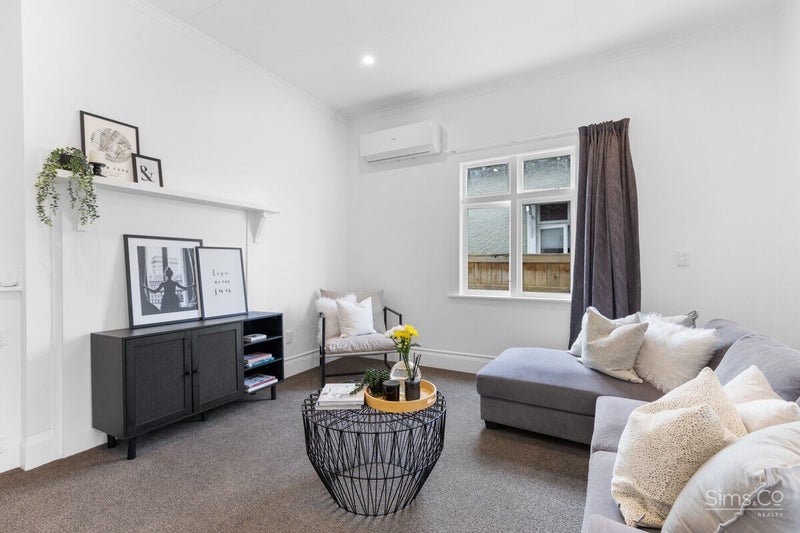 4 Pharazyn Street, Gonville, Whanganui - Carousel 1