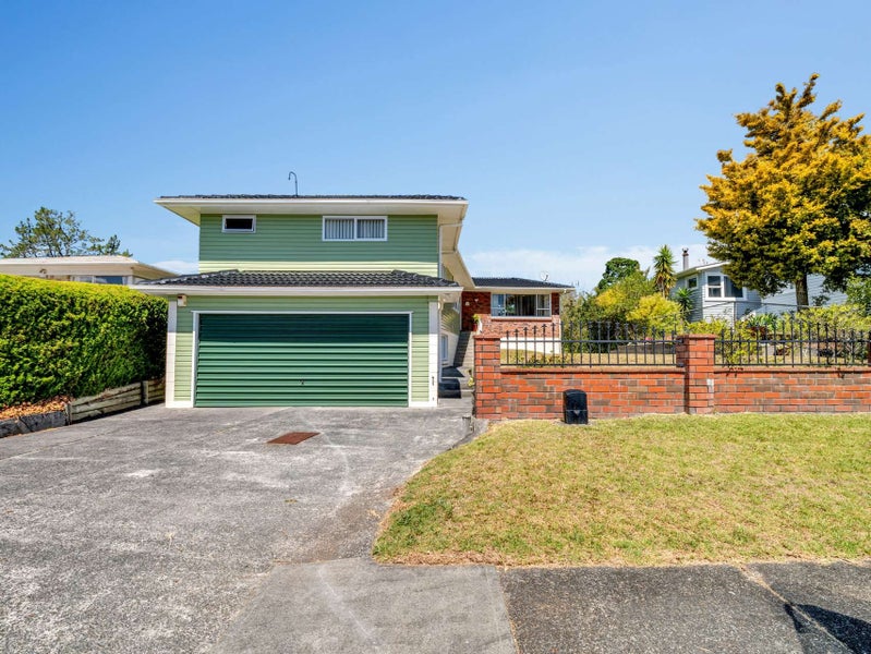 53 Hartley Terrace, Massey, Auckland - Carousel 2
