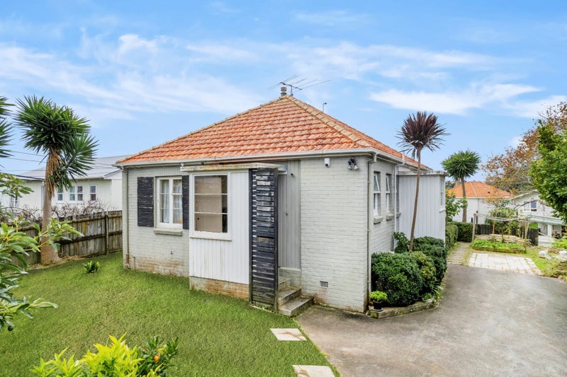 17 Glenarm Avenue, Wesley, Auckland - Carousel 2