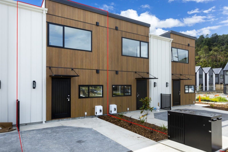 6 Raeble Walkington Lane, Wallaceville, Upper Hutt - Carousel 19