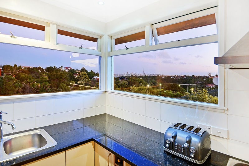 75 Lake Road, Northcote, Auckland - Carousel 15