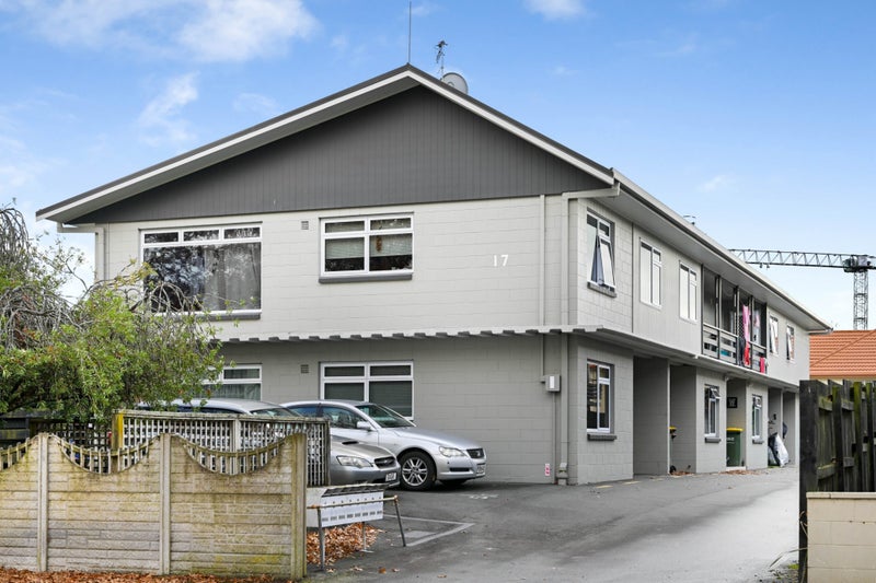 7/17 Wellington Street, Hamilton East, Hamilton - Carousel 1