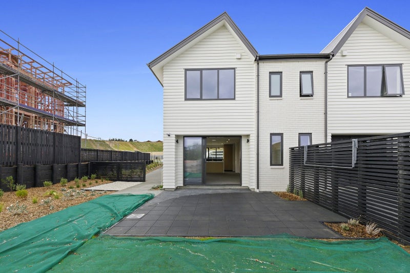 58 Oakum Road, Whitby, Porirua - Carousel 18