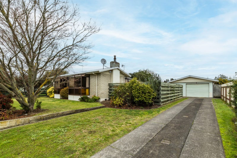 45 Sunderland Drive, Flaxmere, Hastings - Carousel 1