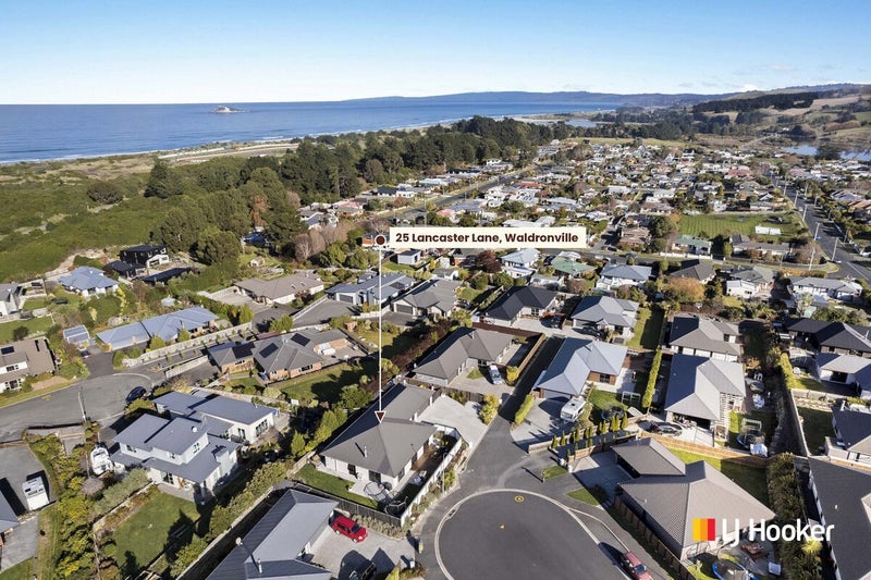 25 Lancaster Lane, Waldronville, Dunedin - Carousel 26