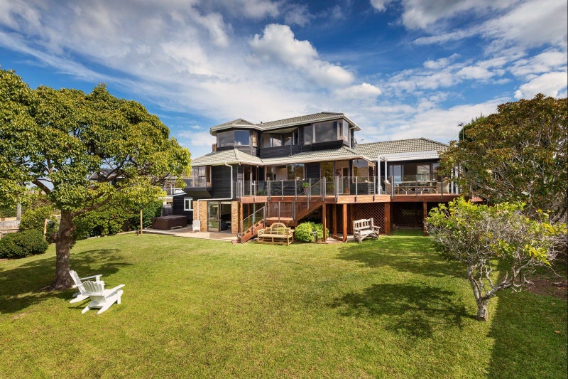 303 Riddell Road, Glendowie, Auckland - Carousel 1