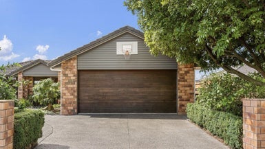 32 Carrington Drive, Papamoa Beach, Papamoa - Carousel 1