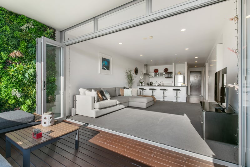 307/10 Fox Street, Parnell, Auckland - Carousel 1