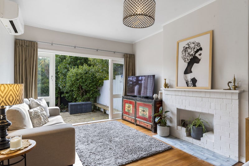 94 Duke Street, Mount Roskill, Auckland - Carousel 1