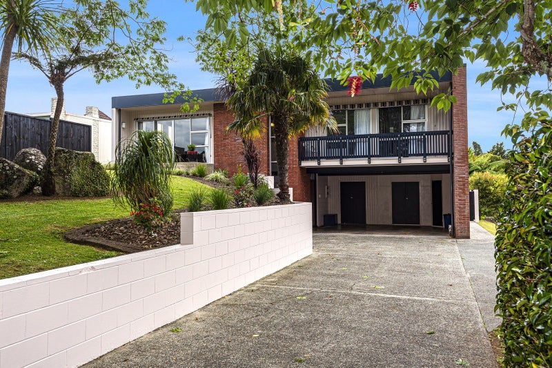 54 Fairway Drive, Kamo, Whangarei - Carousel 1