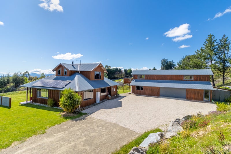 335 Redwood Valley Road, Redwood Valley, Richmond - Carousel 1