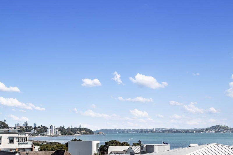 25 Vale Road, St Heliers, Auckland - Carousel 2