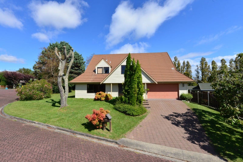 4 Tiffiney Place, Chartwell, Hamilton - Carousel 2