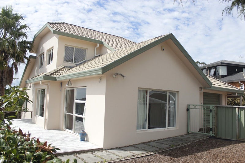 2/32A Bronzewing Terrace, Unsworth Heights, Auckland - Carousel 1