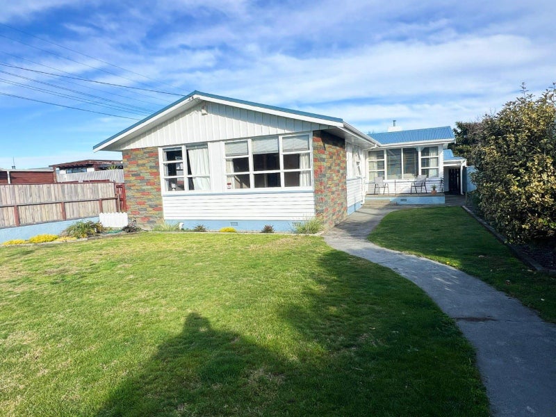 81 Gonville Avenue, Gonville, Whanganui - Carousel 2