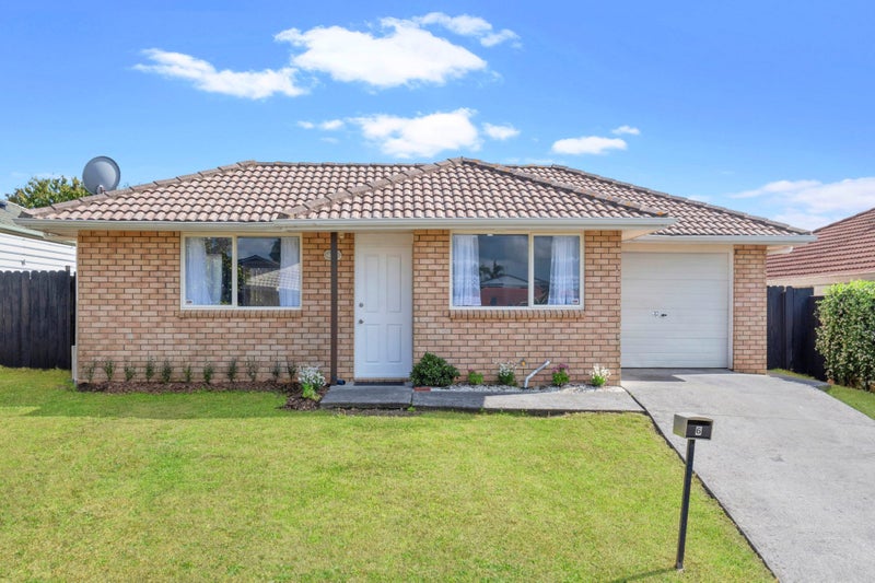 6 Piriti Place, Weymouth, Auckland - Carousel 2