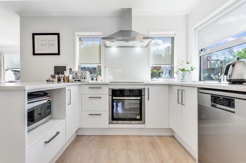 2/28 Garnett Avenue, Forest Lake, Hamilton - Carousel 2