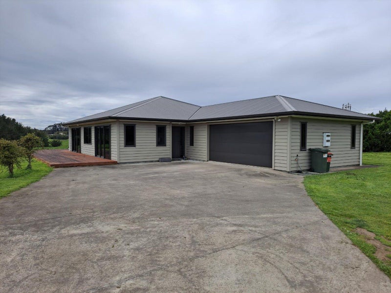 119 Henwood Road, Paraite, New Plymouth - Carousel 1