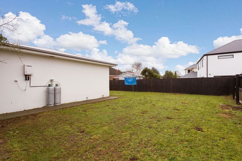 7 Gladson Avenue, Sockburn, Christchurch - Carousel 2