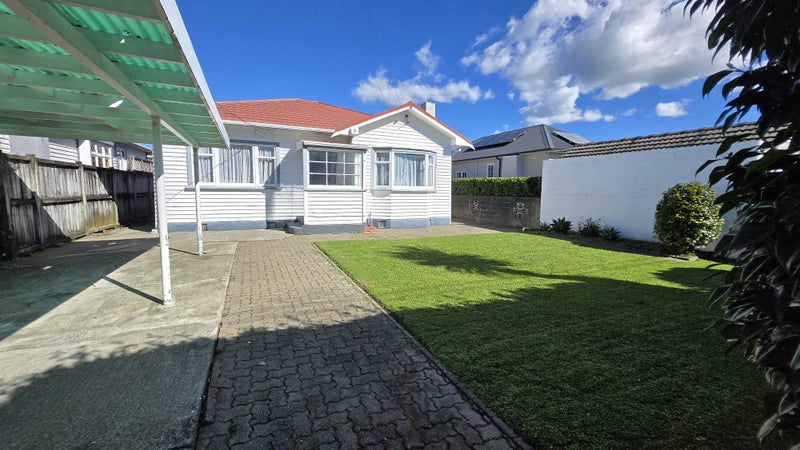 21 Ropata Crescent, Boulcott, Lower Hutt - Carousel 2