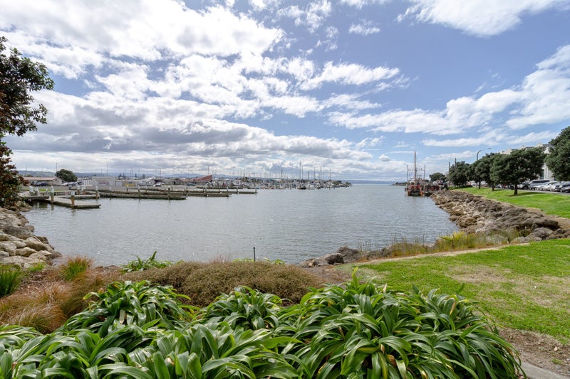 405C/14 West Quay, Ahuriri, Napier - Carousel 17