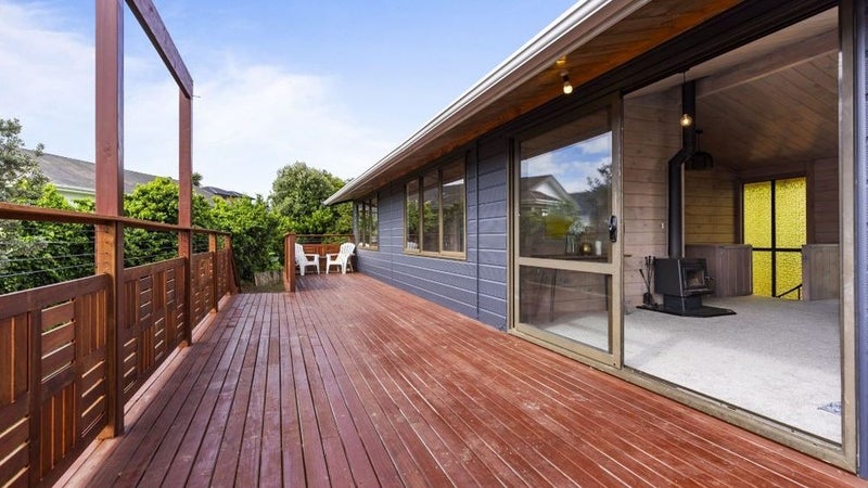 24 Charntay Avenue, Clover Park, Auckland - Carousel 1