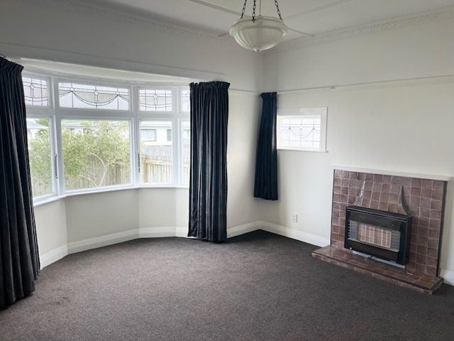 26 Weka Street, Miramar, Wellington - Carousel 2