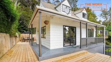 1/30 Simon Ellice Drive, Bayview, Auckland - Carousel 1