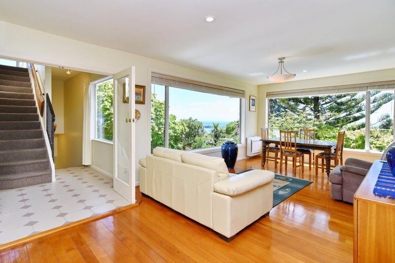 215A Mount Pleasant Road, Mount Pleasant, Christchurch - Carousel 2